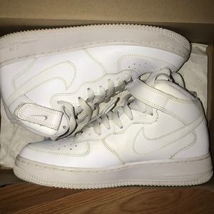 Nike Air Force 1 Mid High, White, Size 7Y